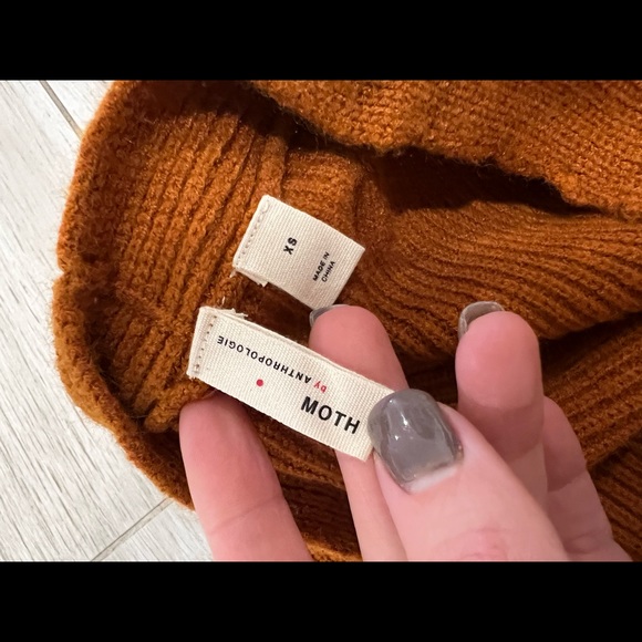 Tie front sweater - Picture 8 of 8